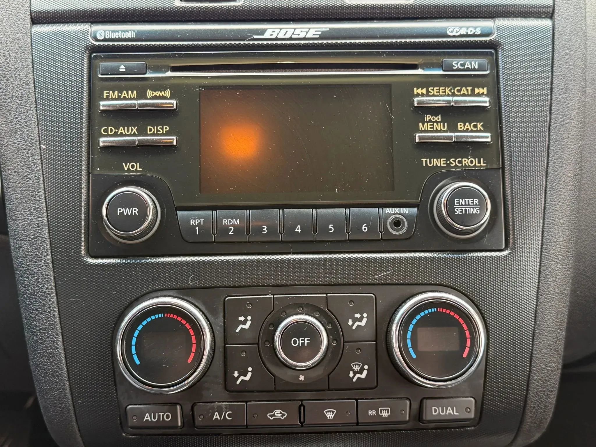 Used 2013 Nissan Altima 2.5 S w/ Premium Pkg FWD image 25