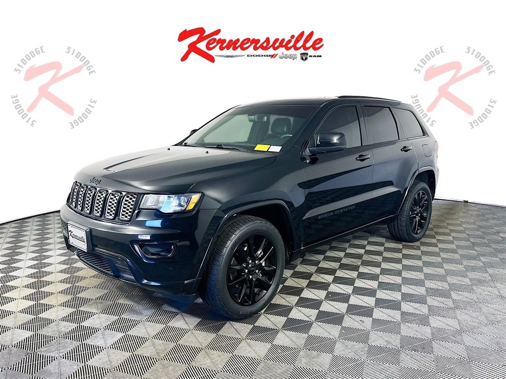 Used 2019 Jeep Grand Cherokee Altitude image 3