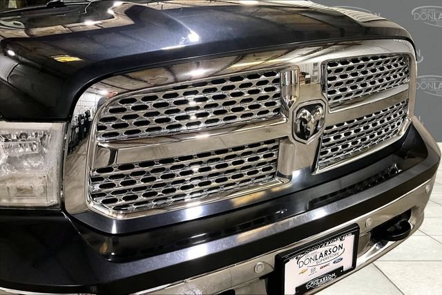 Used 2015 RAM 1500 Laramie w/ Convenience Group AWD/4WD image 11