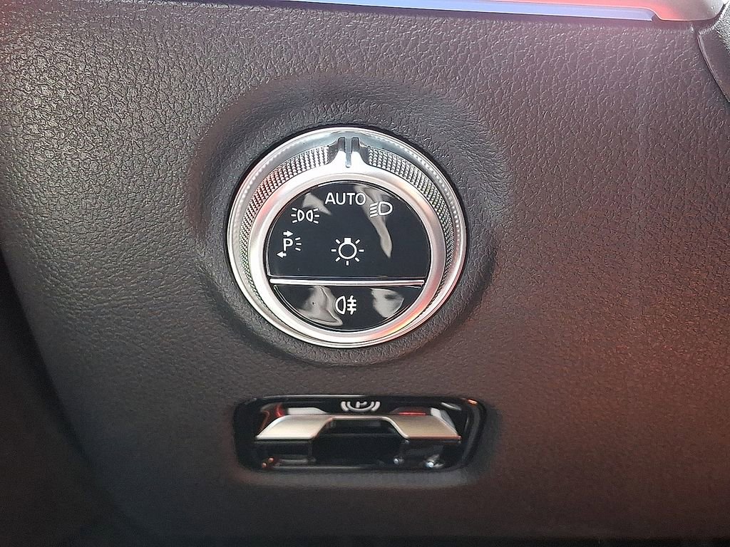 Used 2026 Mercedes-Benz CLE 450 4MATIC Coupe image 28