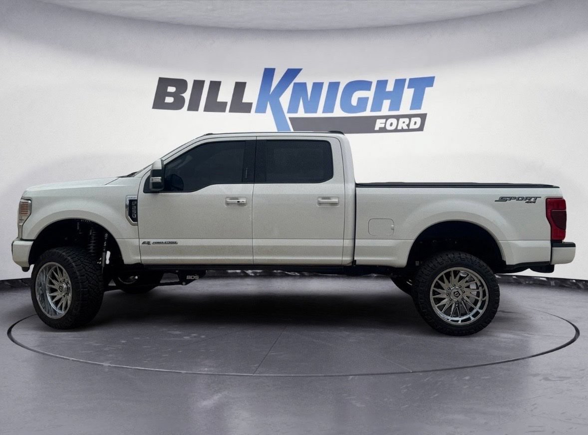 Used 2022 Ford F250 Lariat w/ Lariat Ultimate Package AWD/4WD image 2