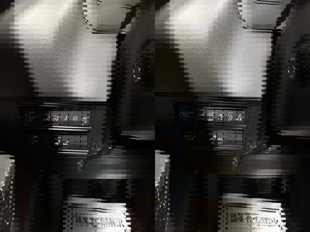 Used 2025 Toyota Tundra Platinum image 19