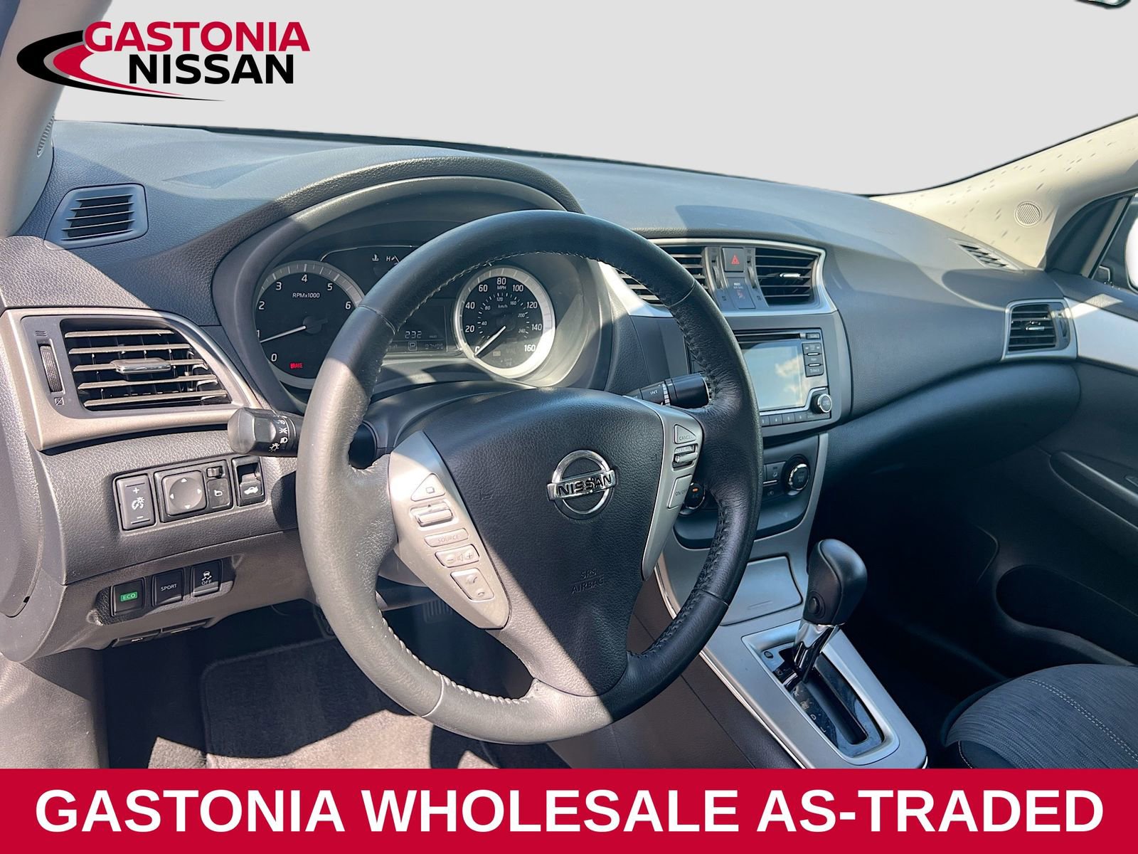 Used 2015 Nissan Sentra SV image 9
