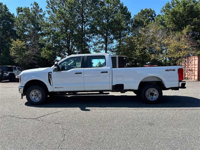 New 2026 Ford F350 XL image 4