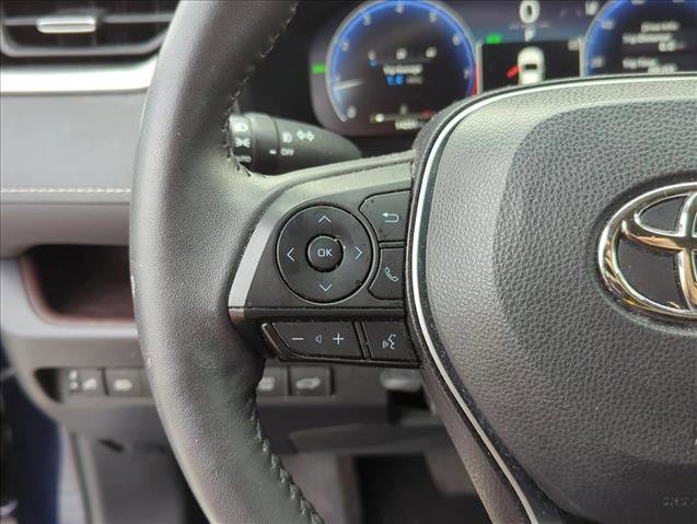 Used 2023 Toyota RAV4 Limited image 11