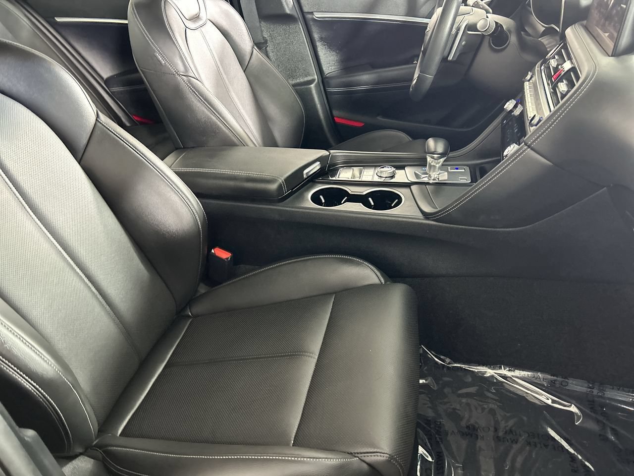 Used 2026 Genesis G70 2.5T RWD image 26