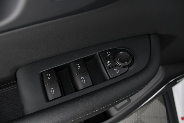 New 2026 Buick Enclave Preferred w/ Power Package image 18