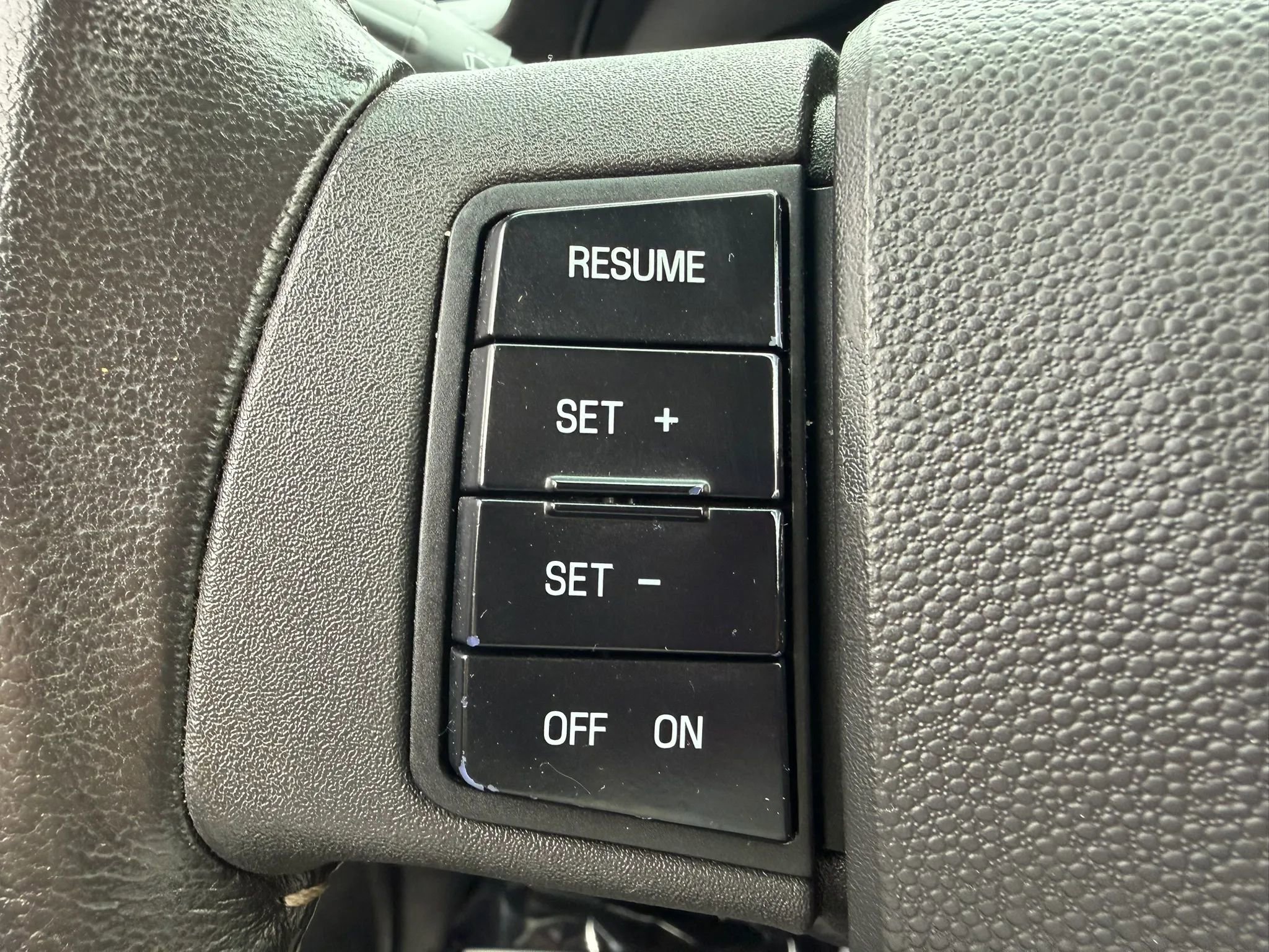 Used 2009 Ford Focus SE image 28