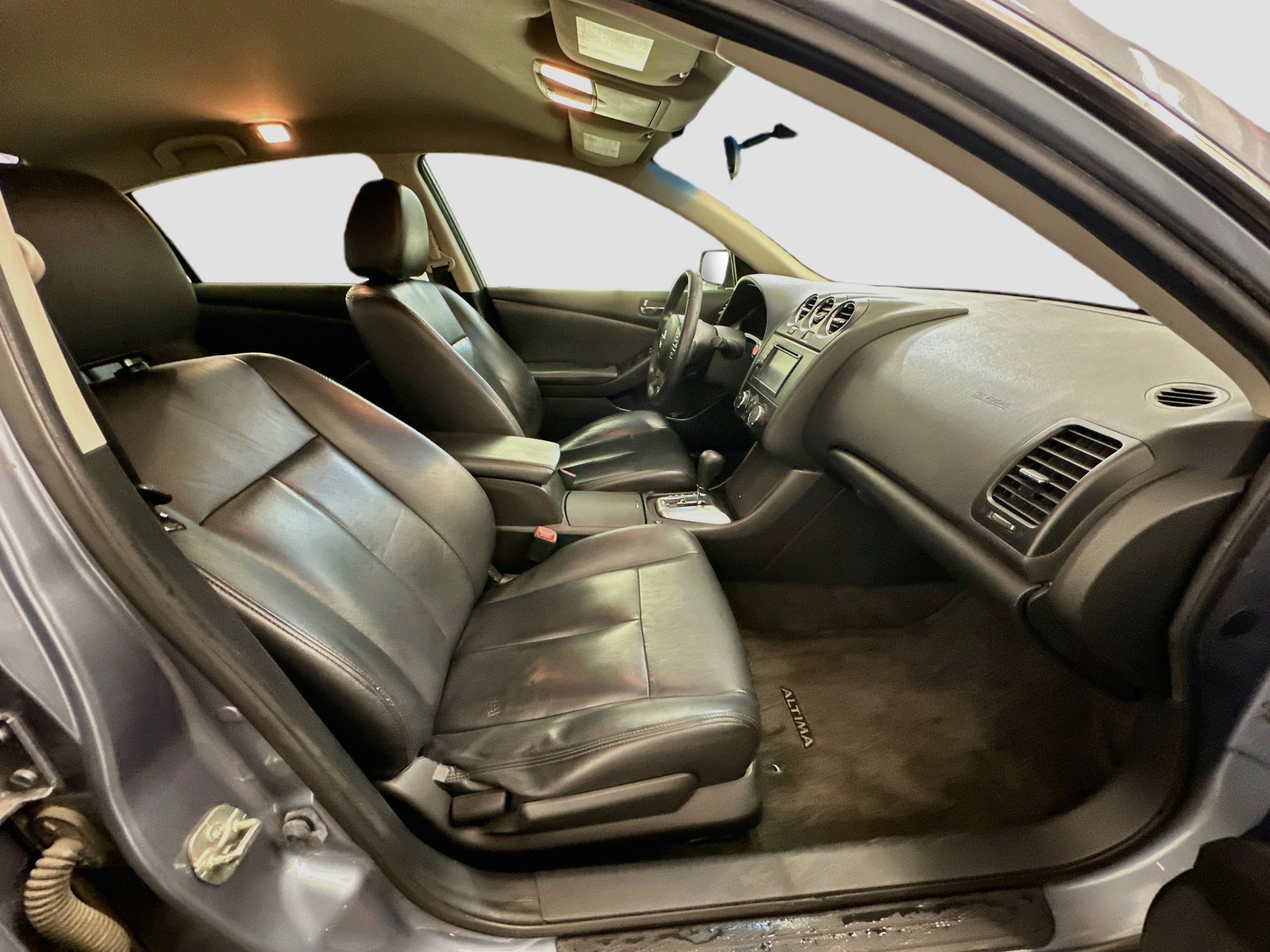 Used 2012 Nissan Altima 2.5 S FWD image 31