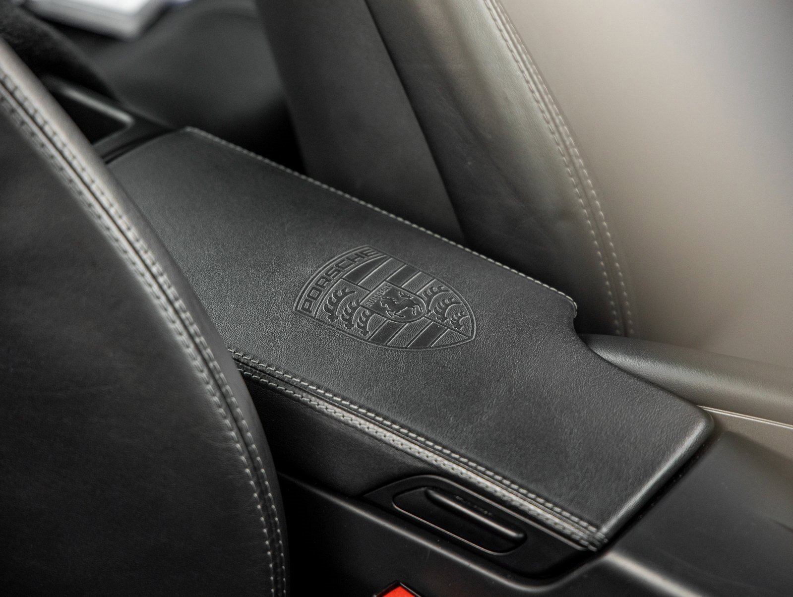 Used 2008 Porsche 911 Turbo image 33