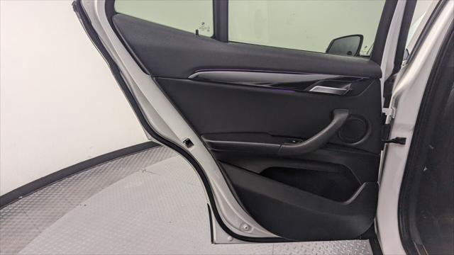Used 2022 BMW X2 sDrive28i w/ Convenience Package FWD image 15