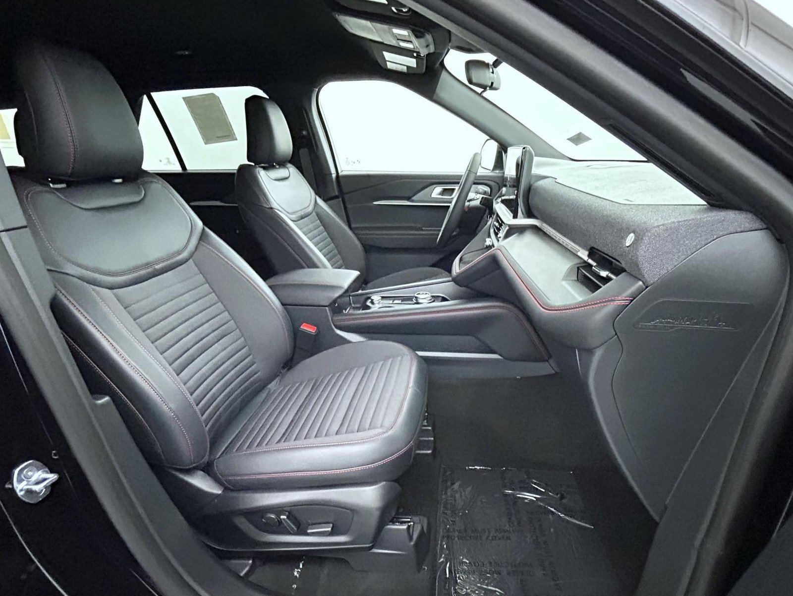 New 2027 Ford Explorer ST-Line AWD/4WD image 15