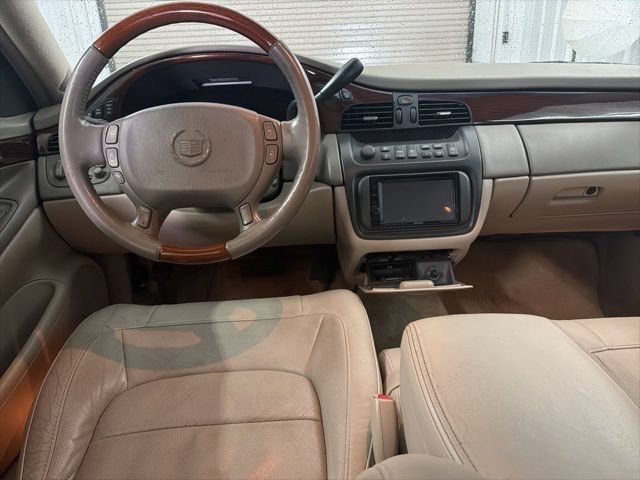 Used 2005 Cadillac De Ville DHS w/ Equipment Group FWD image 17