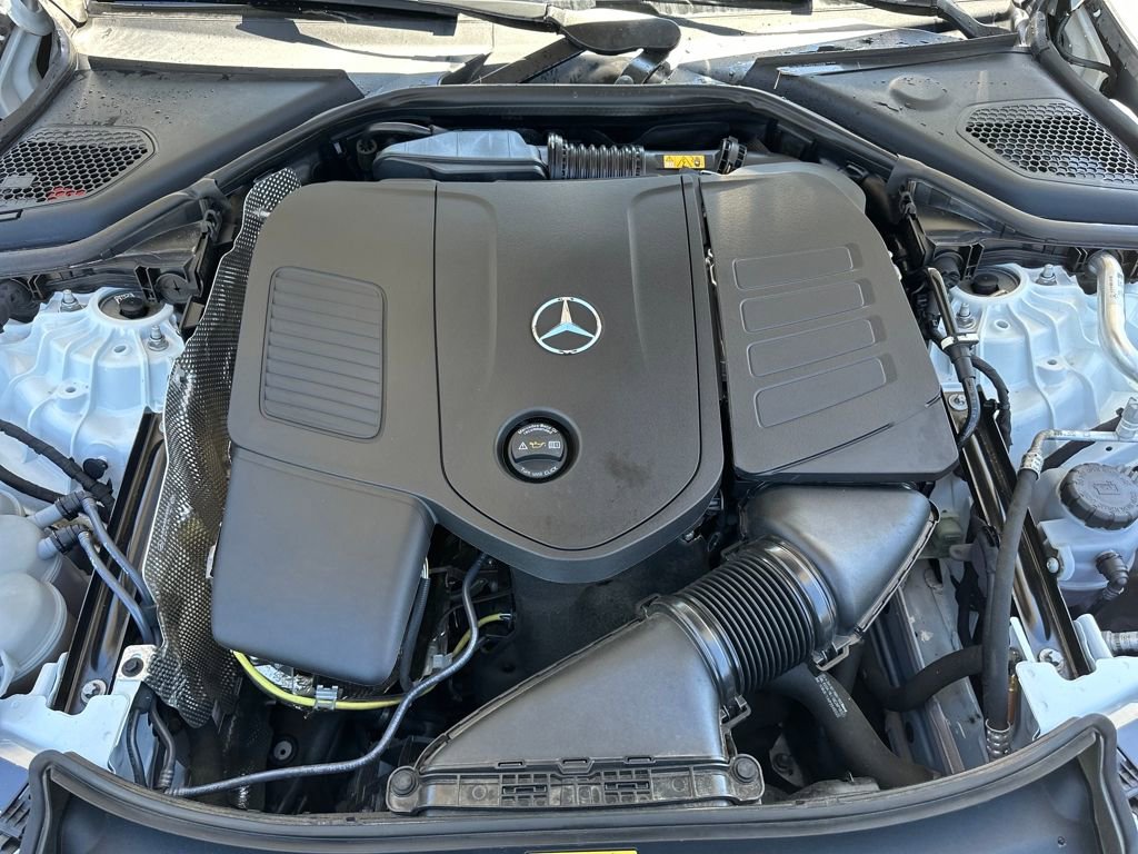 Used 2024 Mercedes-Benz E 350 4MATIC Sedan image 17