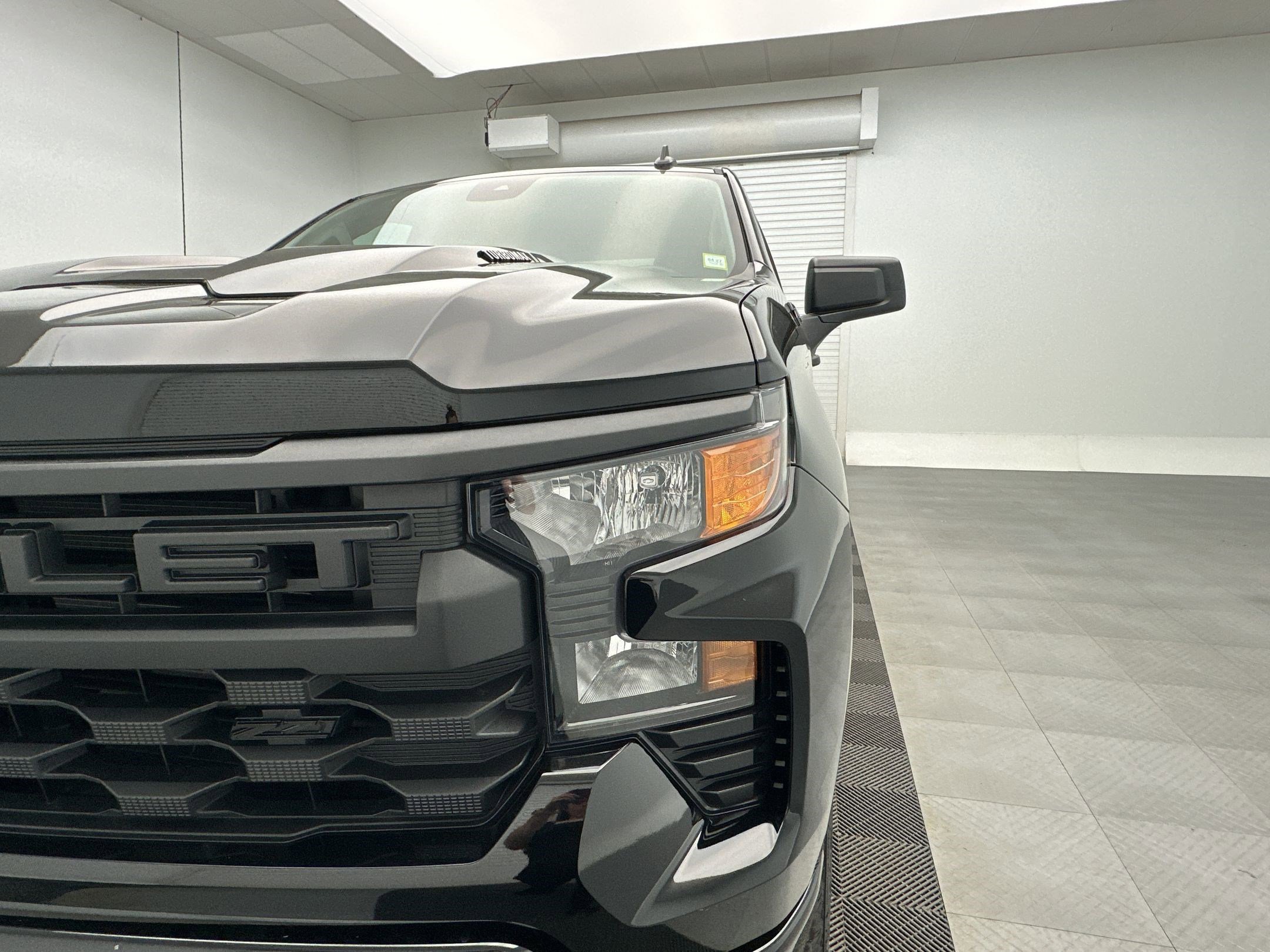 Certified 2025 Chevrolet Silverado 1500 Custom Trail Boss w/ Turbomax Blackout Package AWD/4WD image 20