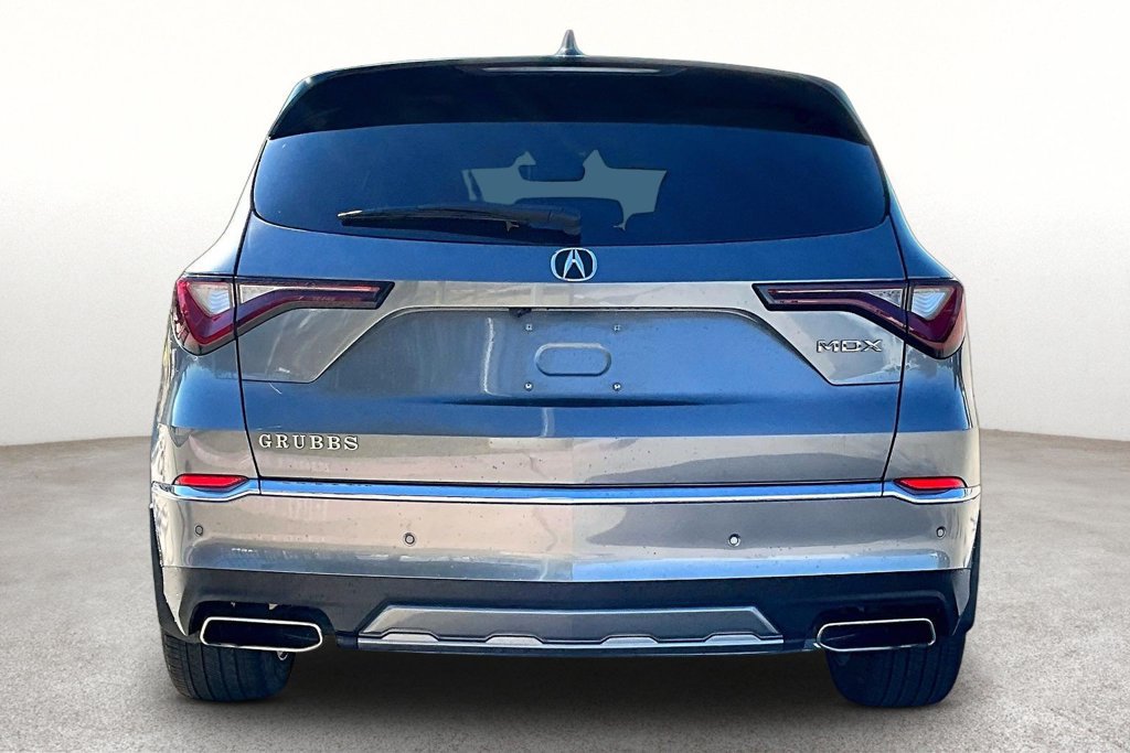 Certified 2025 Acura MDX w/ Technology Package FWD image 4
