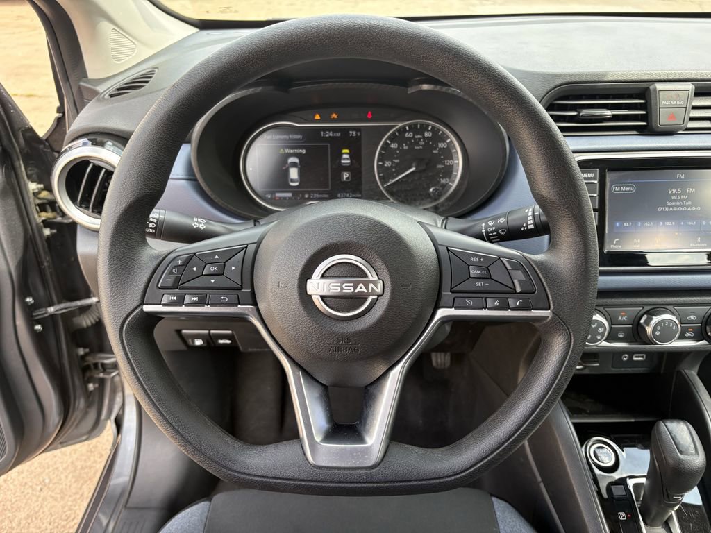 Used 2024 Nissan Versa SV image 15