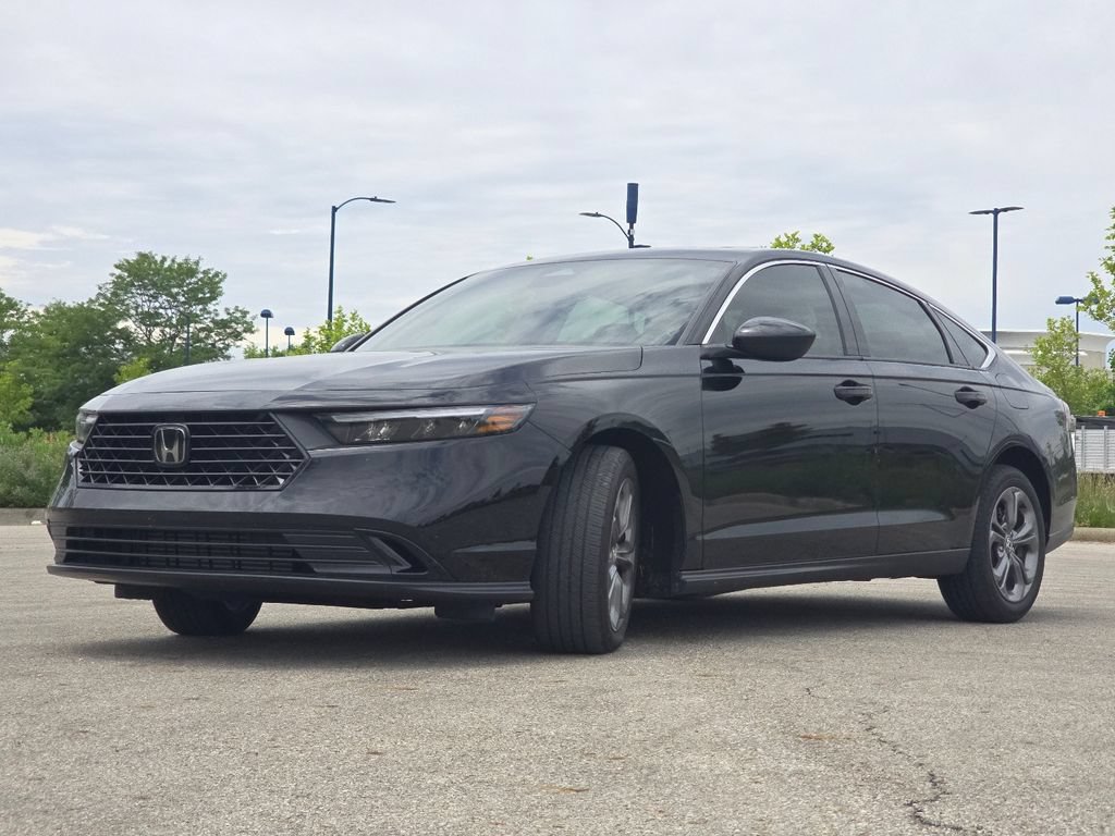 Used 2024 Honda Accord EX image 10