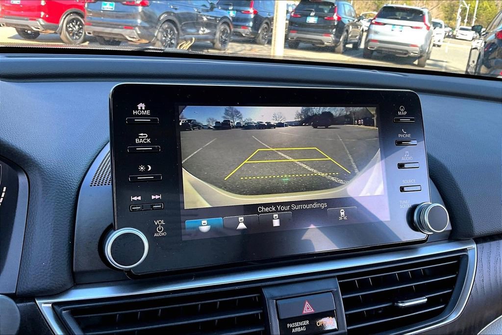 Used 2020 Honda Accord Touring image 13