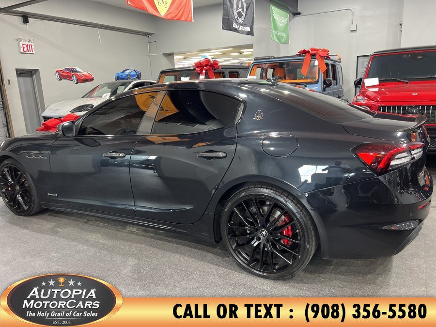 Used 2021 Maserati Ghibli S GranSport Q4 AWD/4WD image 5
