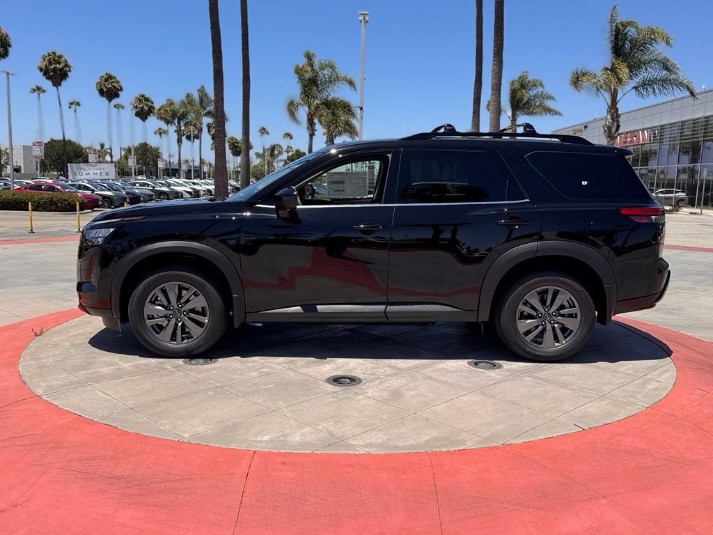 New 2026 Nissan Pathfinder SV w/ Cargo Package FWD image 5
