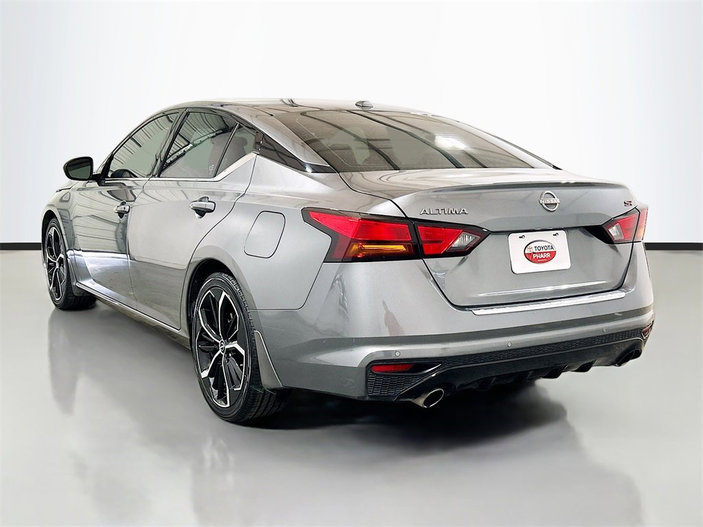 Used 2023 Nissan Altima 2.5 SR image 6