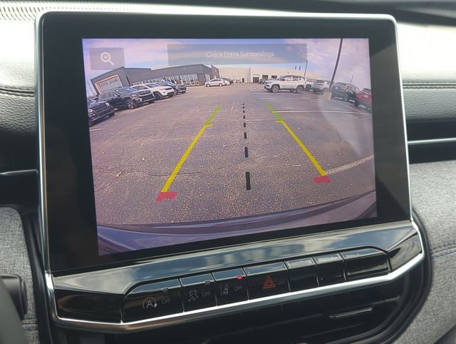 Used 2024 Jeep Compass Latitude image 26