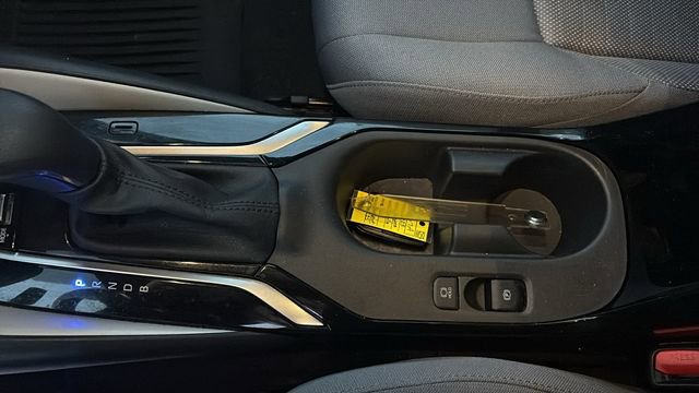 Certified 2023 Toyota Corolla SE image 15