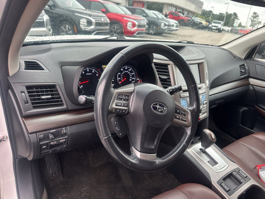Used 2014 Subaru Outback 2.5i Limited AWD/4WD image 13