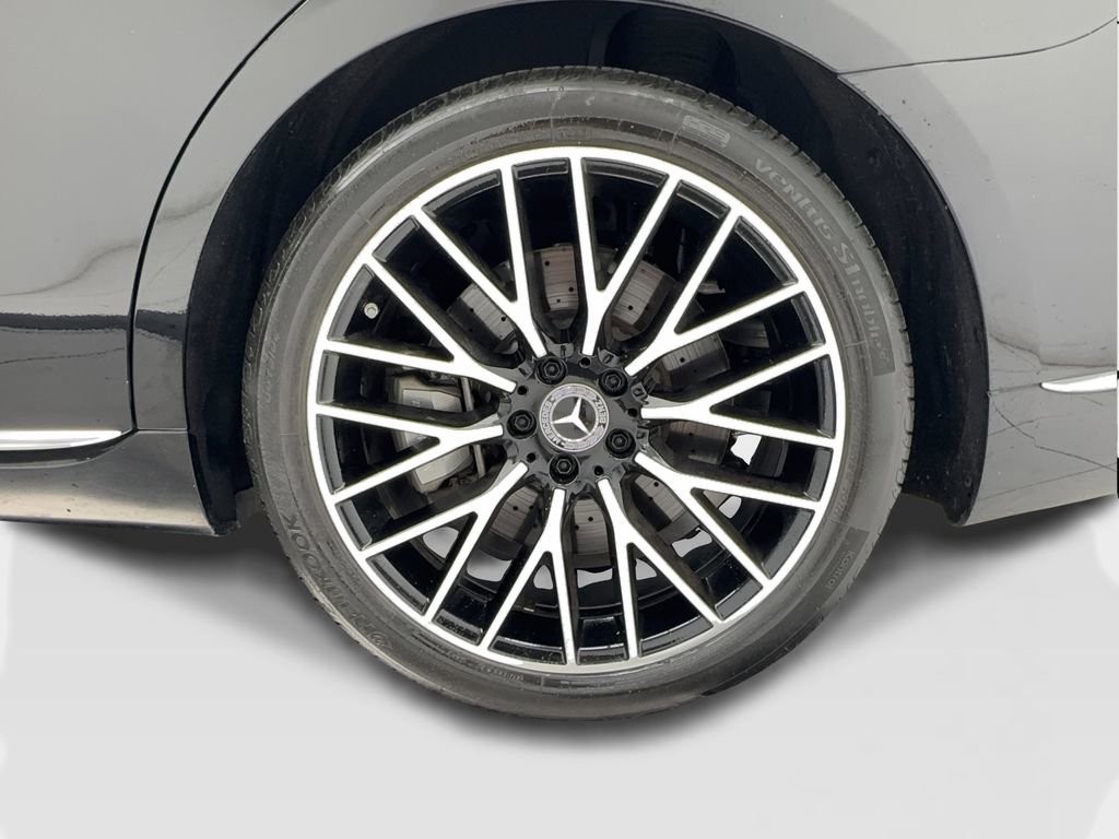 Used 2023 Mercedes-Benz S 580 4MATIC Sedan w/ Warmth & Comfort Package image 13