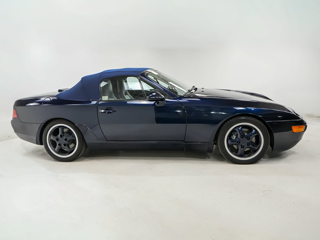 Used 1992 Porsche 968 Cabriolet RWD image 9