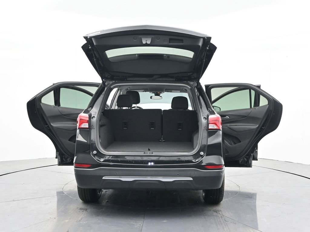 Used 2023 Chevrolet Equinox LT image 42