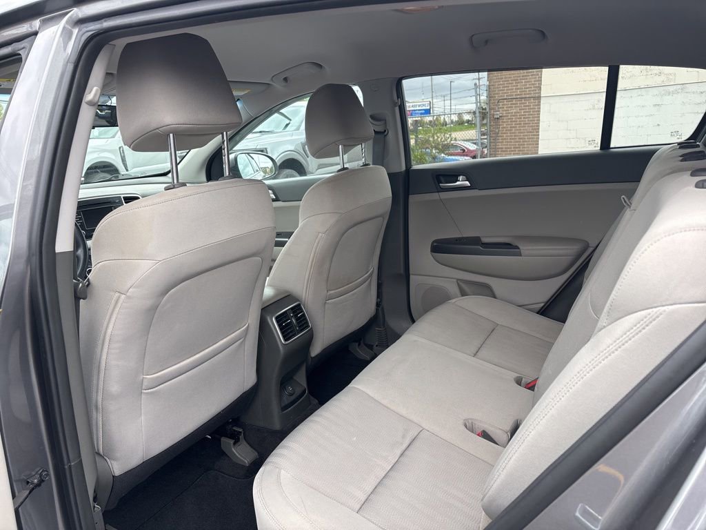 Used 2017 Kia Sportage LX AWD/4WD image 10