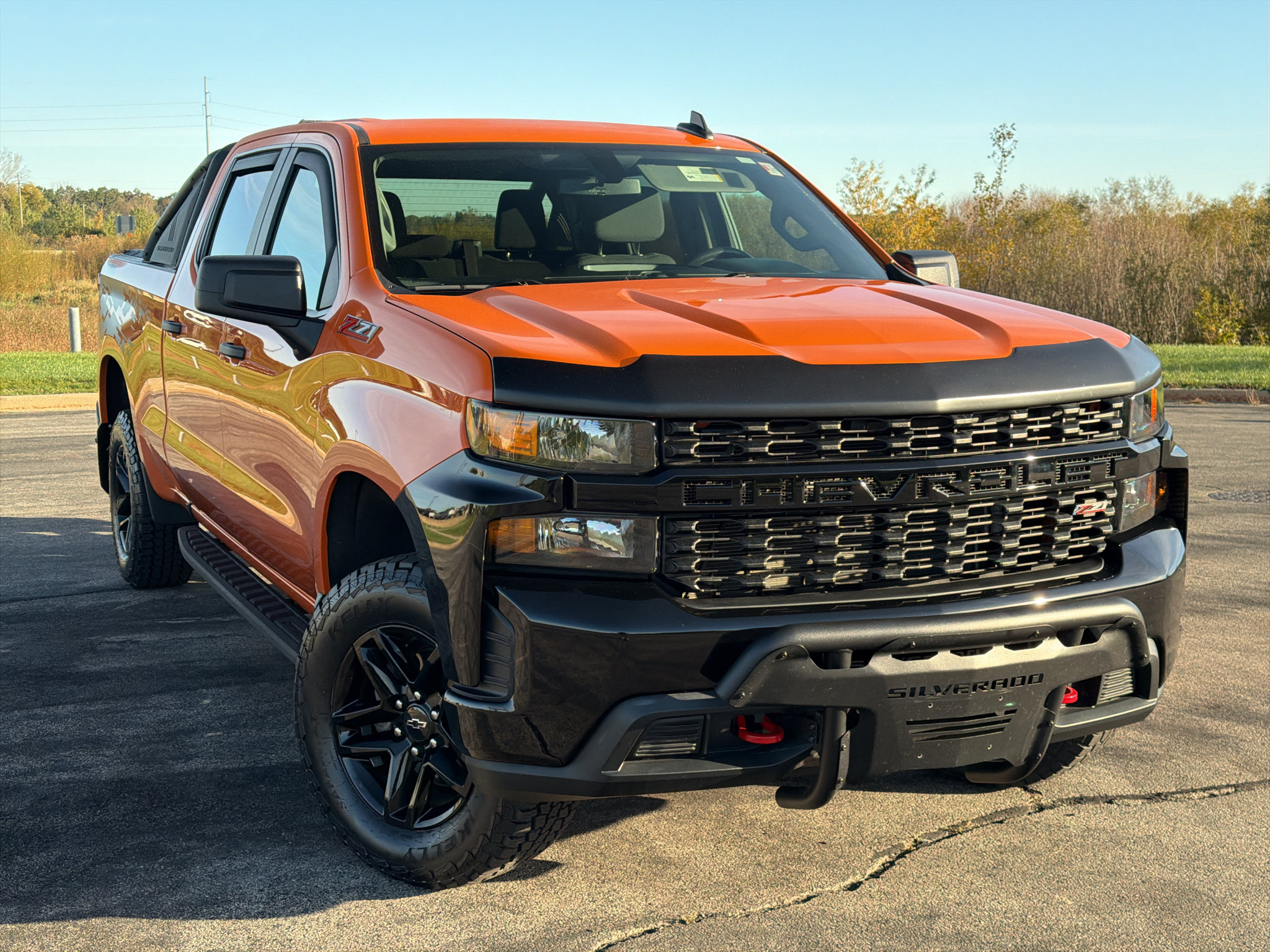 Used 2021 Chevrolet Silverado 1500 Custom Trail Boss w/ LPO, Dark Essentials Package AWD/4WD image 5