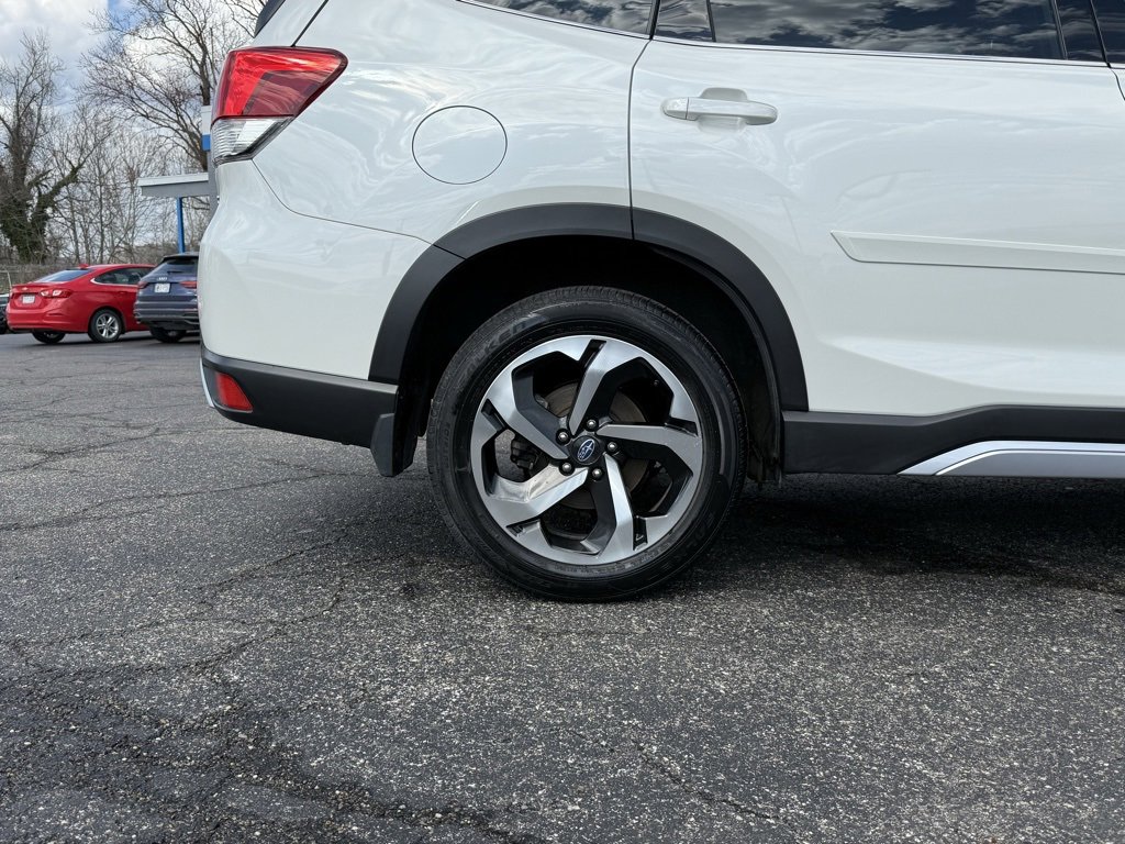 Used 2024 Subaru Forester Touring w/ Convenience Package image 32