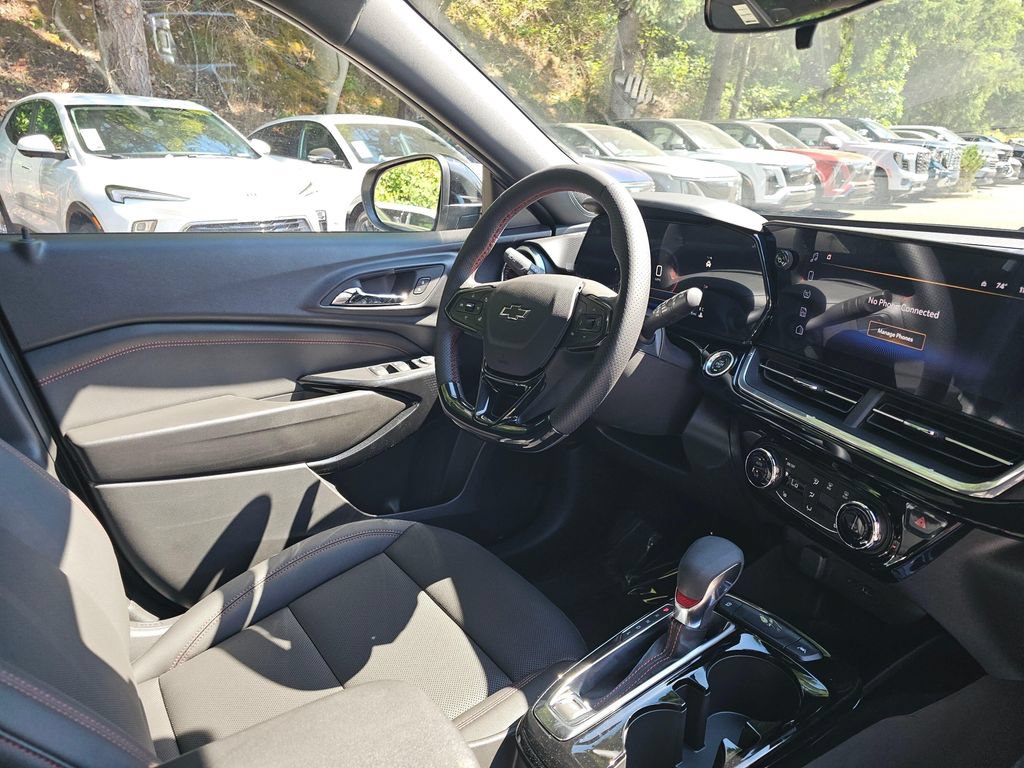 New 2026 Chevrolet Trax RS w/ Driver Confidence Package FWD image 10