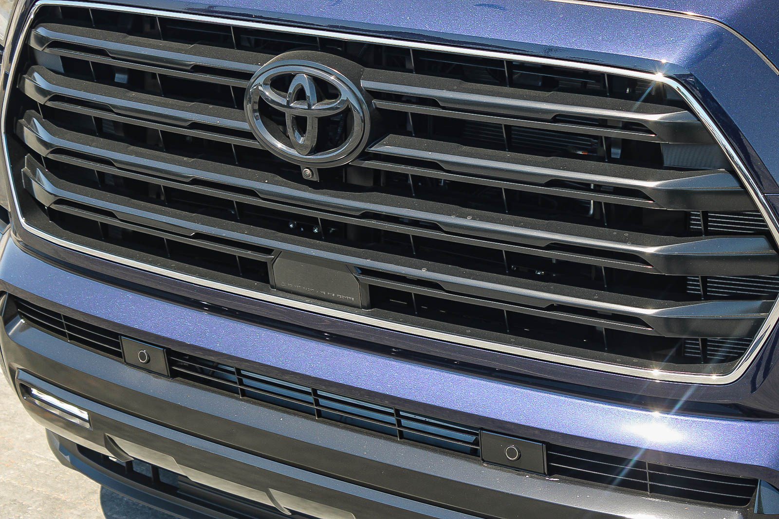 New 2026 Toyota Sequoia Limited w/ TRD Off-Road Package AWD/4WD image 6