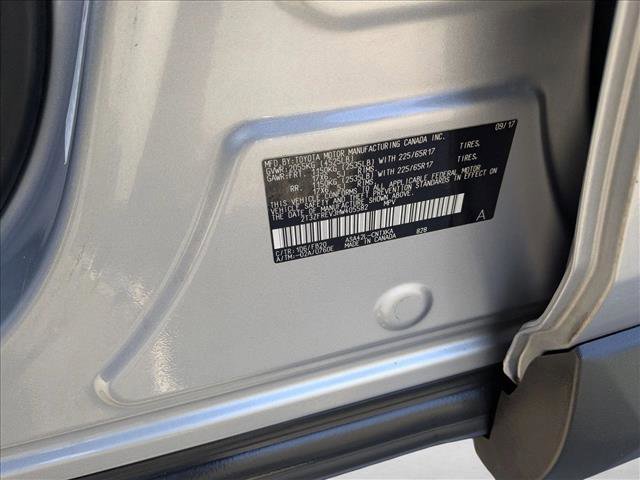 Used 2017 Toyota RAV4 LE image 22