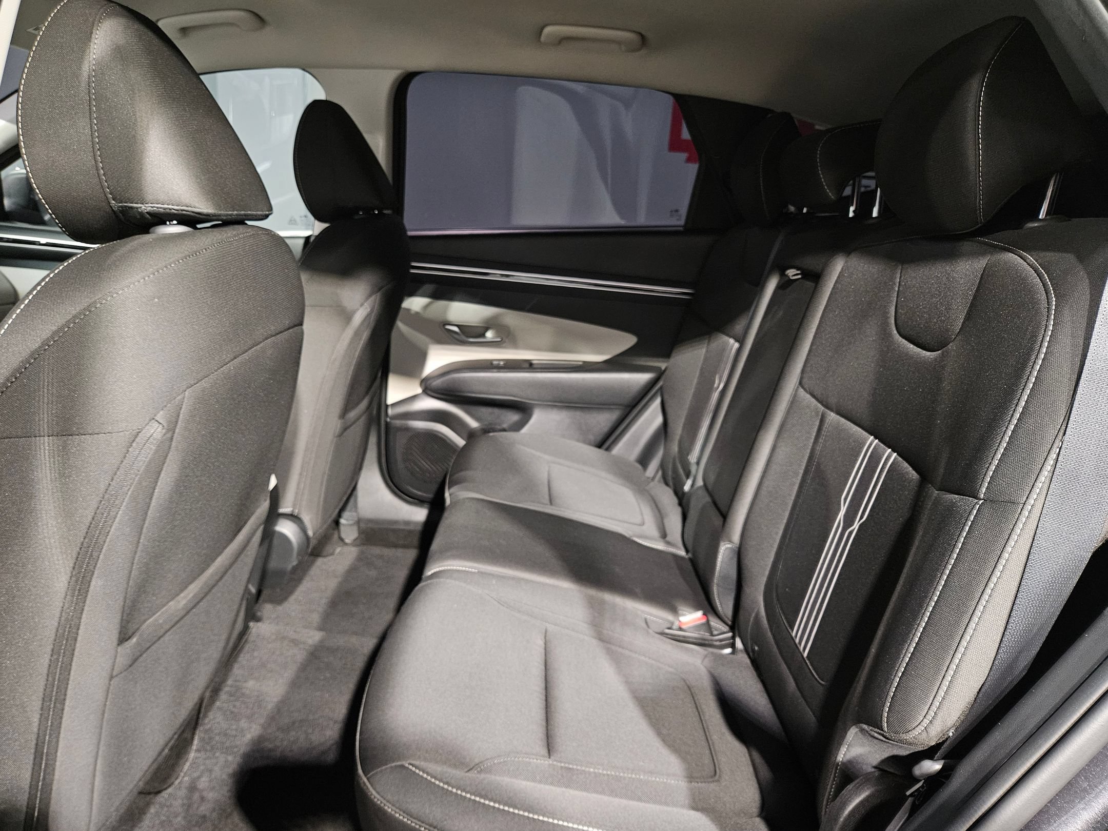Used 2023 Hyundai Tucson SEL FWD image 34