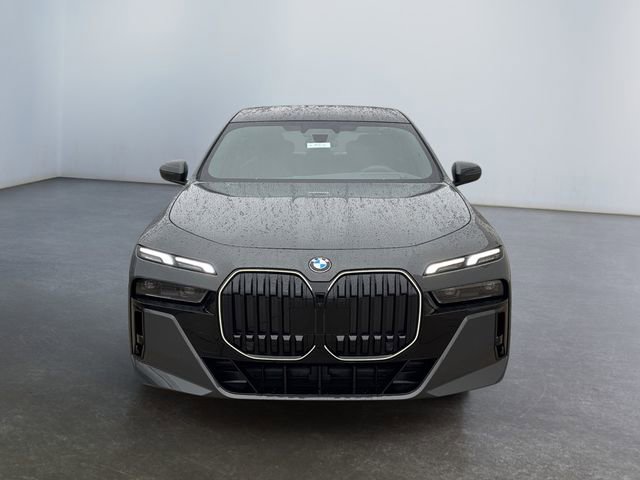 New 2026 BMW 740i xDrive image 9