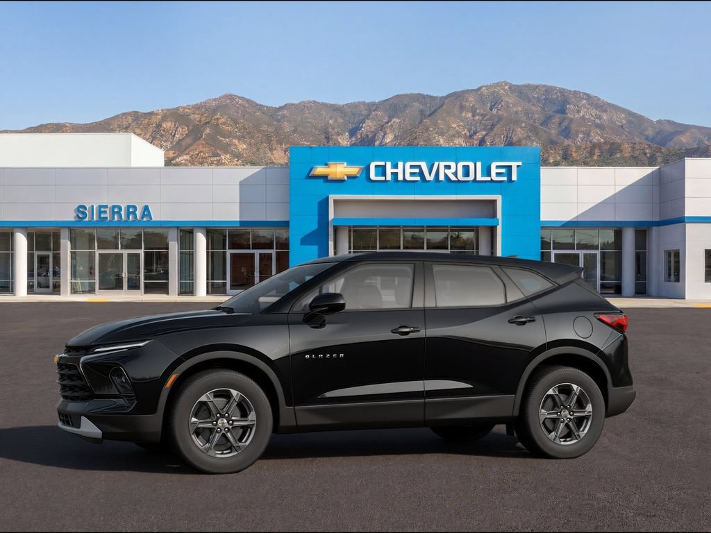 New 2026 Chevrolet Blazer LT FWD image 4