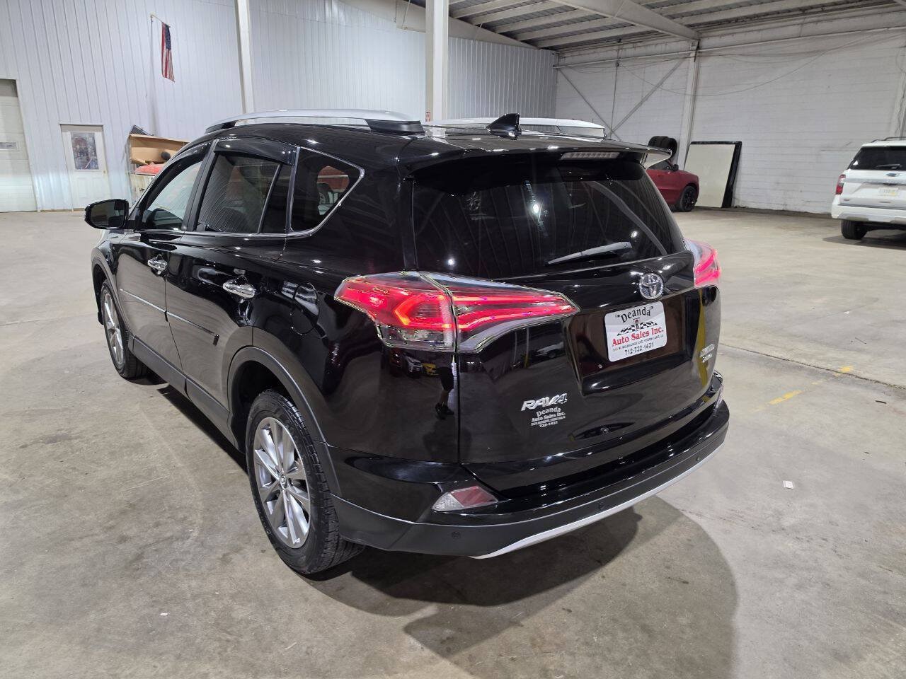 Used 2016 Toyota RAV4 Limited AWD/4WD image 8