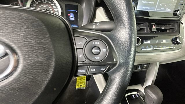 Used 2022 Toyota Corolla Cross L AWD/4WD image 17