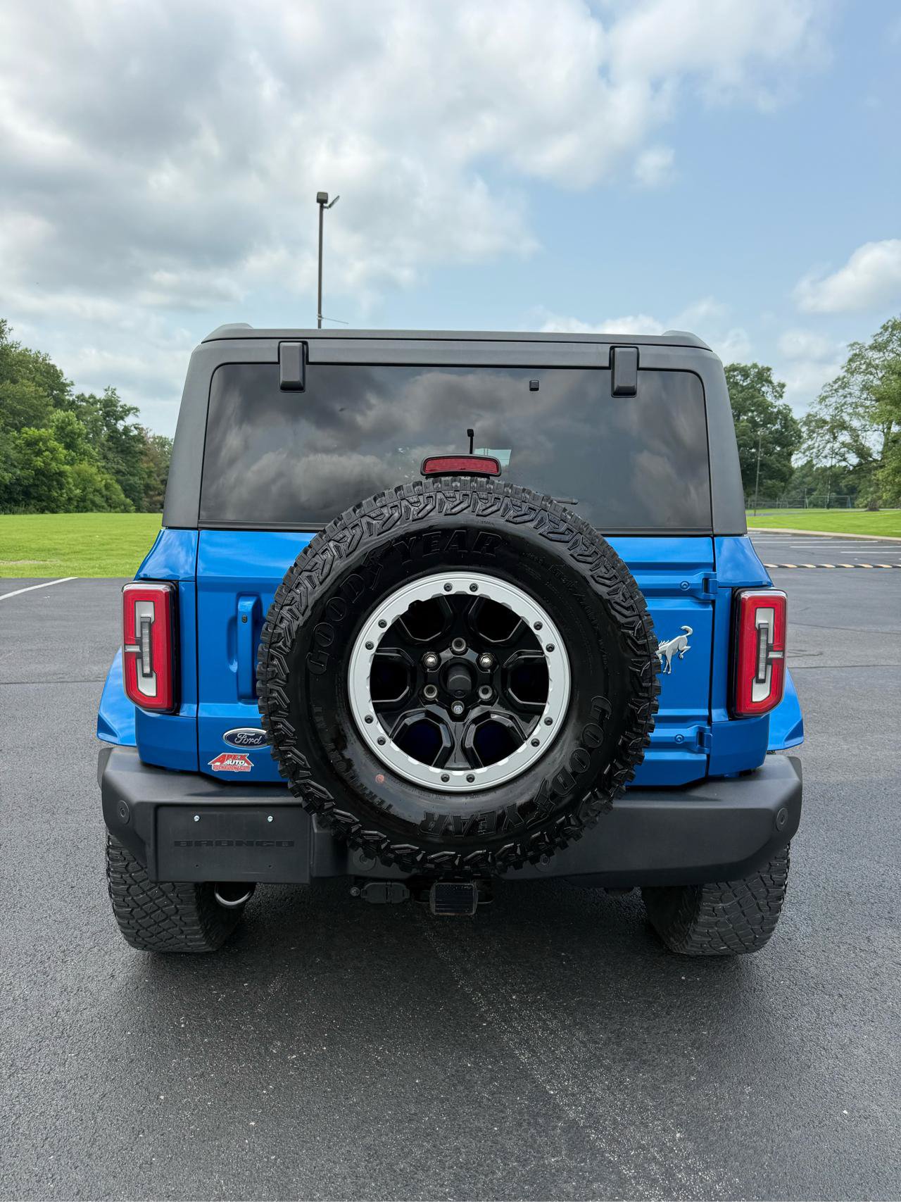 Used 2022 Ford Bronco Outer Banks w/ Sasquatch Package AWD/4WD image 7