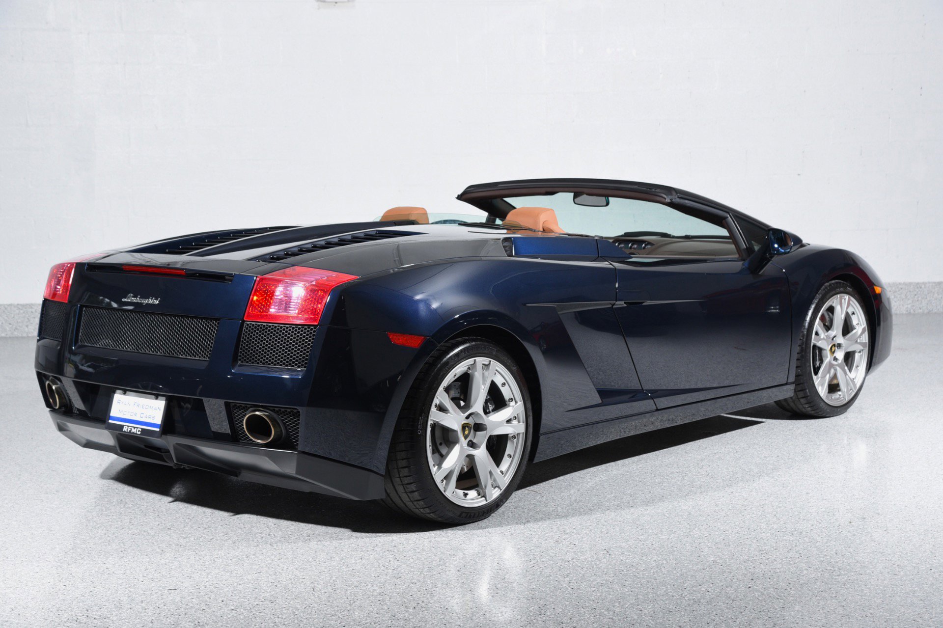 Used 2008 Lamborghini Gallardo Spyder AWD/4WD image 3