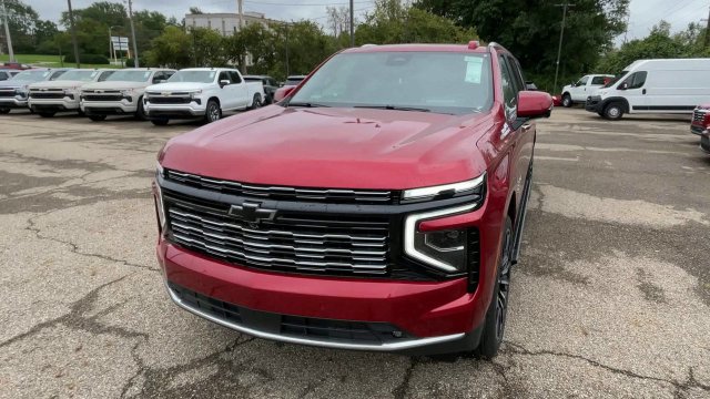 New 2026 Chevrolet Suburban High Country AWD/4WD image 5