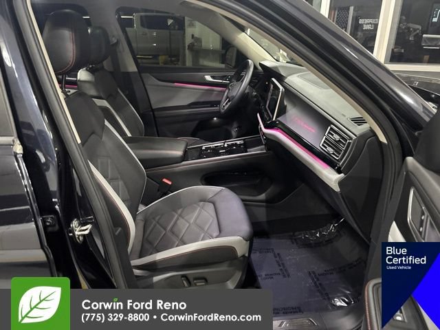 Used 2024 Volkswagen Atlas Peak Edition SEL AWD/4WD image 41