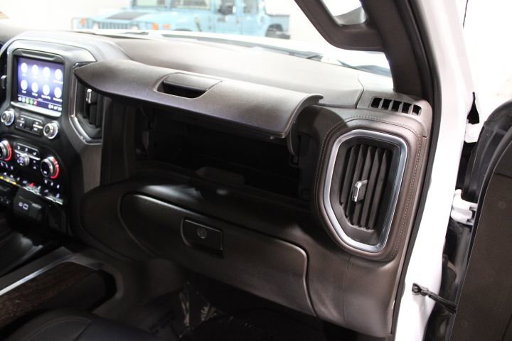 Used 2022 GMC Sierra 1500 Denali w/ Driver Alert Package II AWD/4WD image 29