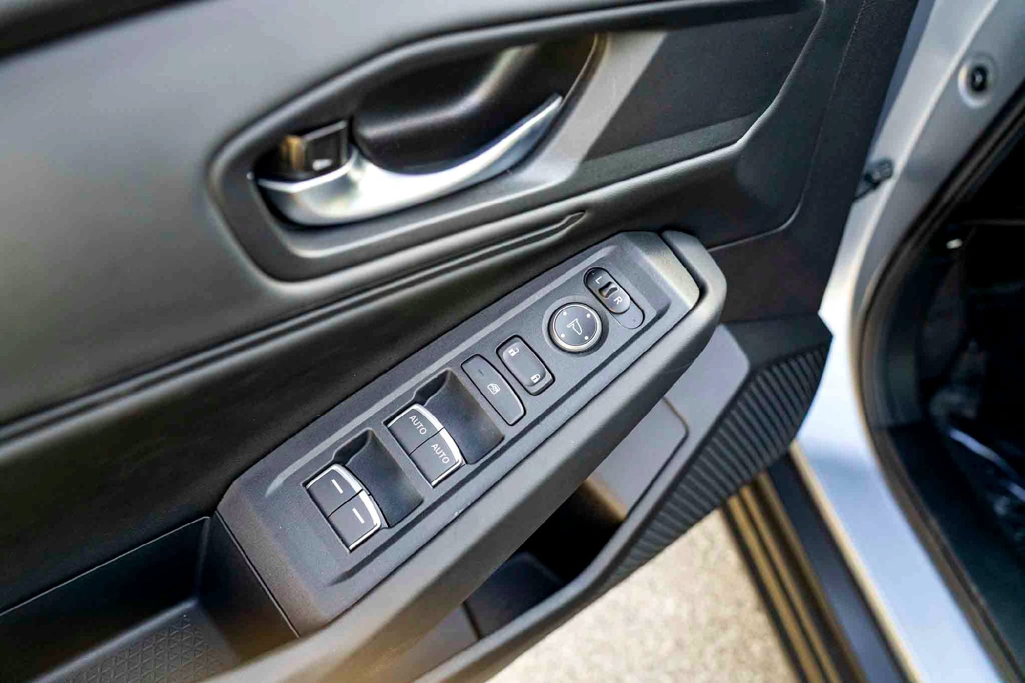 Certified 2025 Honda Accord SE image 26