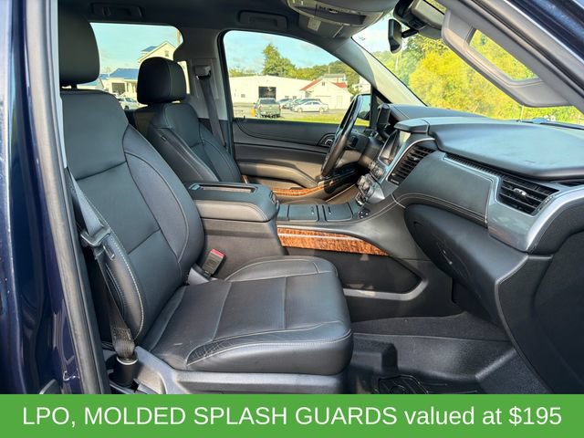 Used 2020 Chevrolet Suburban Premier w/ Max Trailering Package AWD/4WD image 4